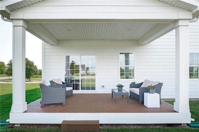 332 Early Station TRL, Carrollton, VA 23314