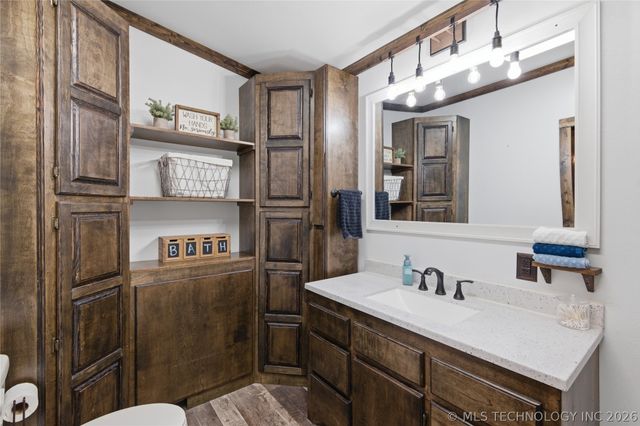 453558 Ponca, Afton, OK 74331