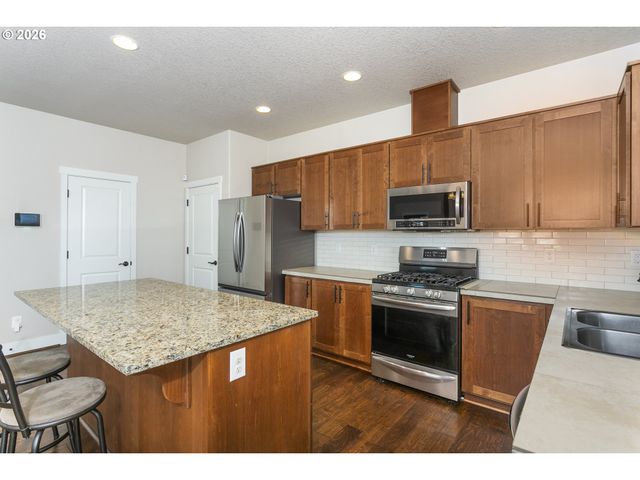 29368 Nw 293RD Ave, North Plains, OR 97133