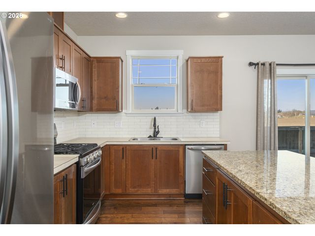 29368 Nw 293RD Ave, North Plains, OR 97133