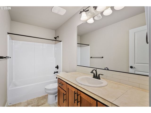 29368 Nw 293RD Ave, North Plains, OR 97133