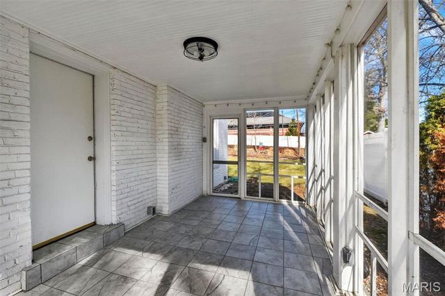 475 Catalina, Webster Groves, MO 63119