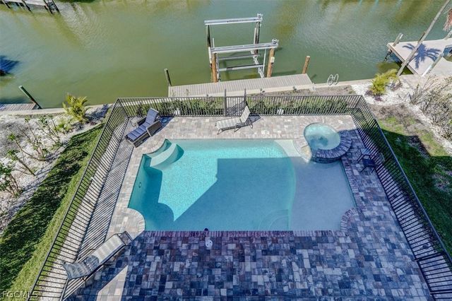 8327 Estero BLVD, Fort Myers Beach, FL 33931