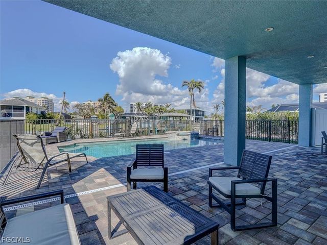 8327 Estero BLVD, Fort Myers Beach, FL 33931