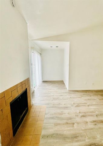 6633 W Airport Boulevard 1303, Houston, TX 77035