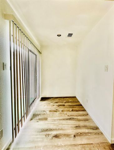 6633 W Airport Boulevard 1303, Houston, TX 77035
