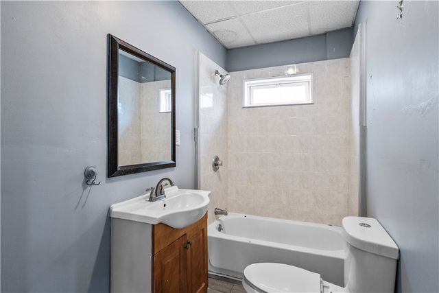 11 Roosevelt Street 1, North Providence, RI 02904