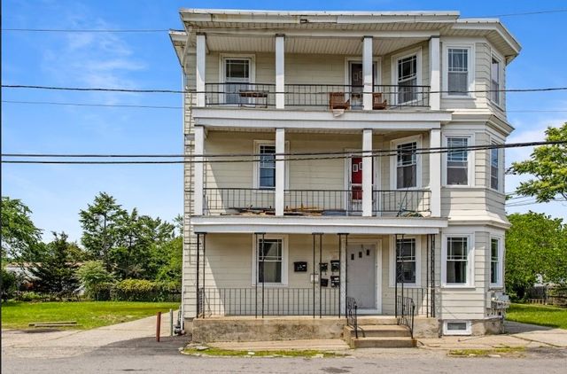 11 Roosevelt Street 1, North Providence, RI 02904