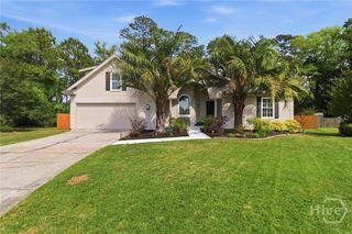10 Autumn Leaves Court, Savannah, GA 31410