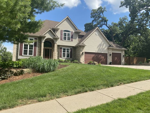 6809 RIDGES Court, Bettendorf, IA 52722