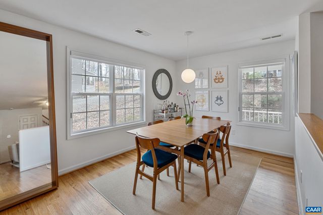 11 HOLLY CIR, Palmyra, VA 22963