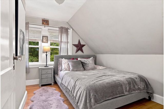 82 Manatee Rd, Hingham, MA 02043