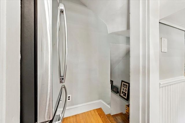 82 Manatee Rd, Hingham, MA 02043
