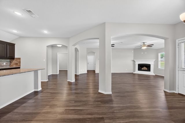 3905 Chippewa Court, Granbury, TX 76048