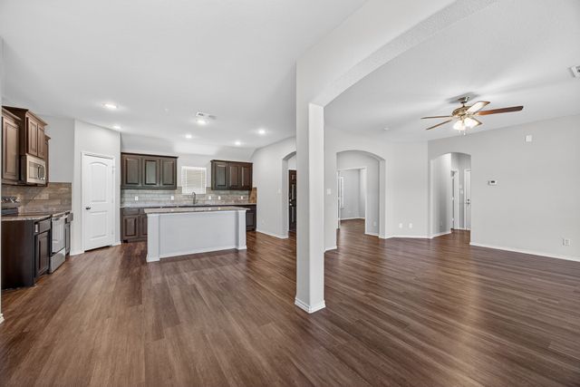 3905 Chippewa Court, Granbury, TX 76048