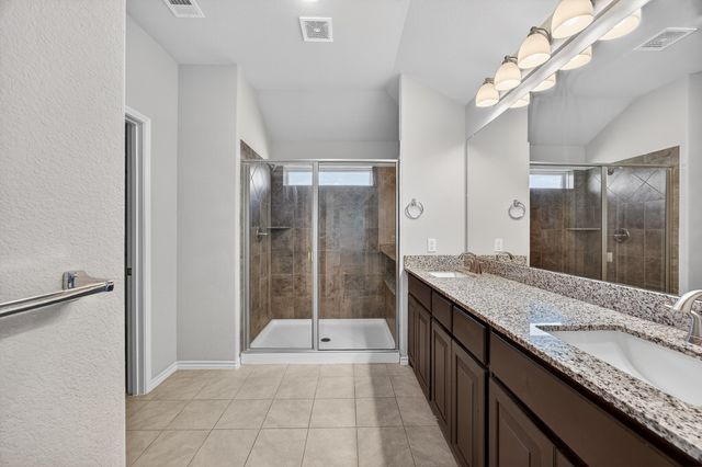 3905 Chippewa Court, Granbury, TX 76048