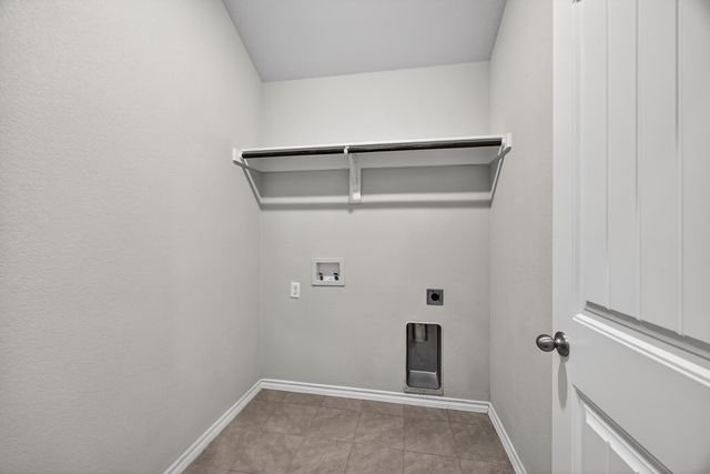 3905 Chippewa Court, Granbury, TX 76048