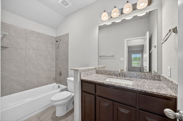 3905 Chippewa Court, Granbury, TX 76048