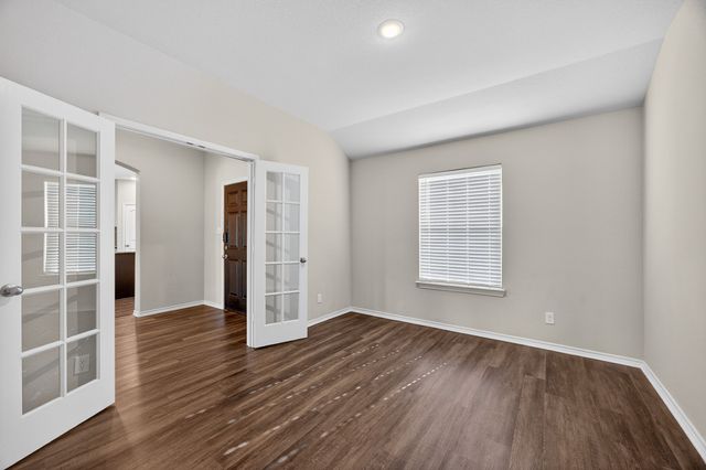 3905 Chippewa Court, Granbury, TX 76048