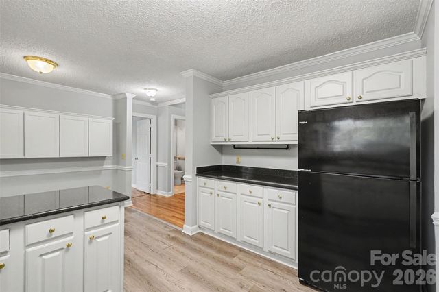 8710 Twin Trail Drive, Huntersville, NC 28078