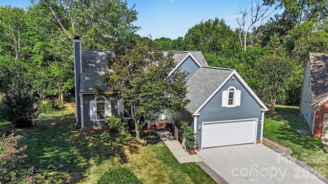8710 Twin Trail Drive, Huntersville, NC 28078