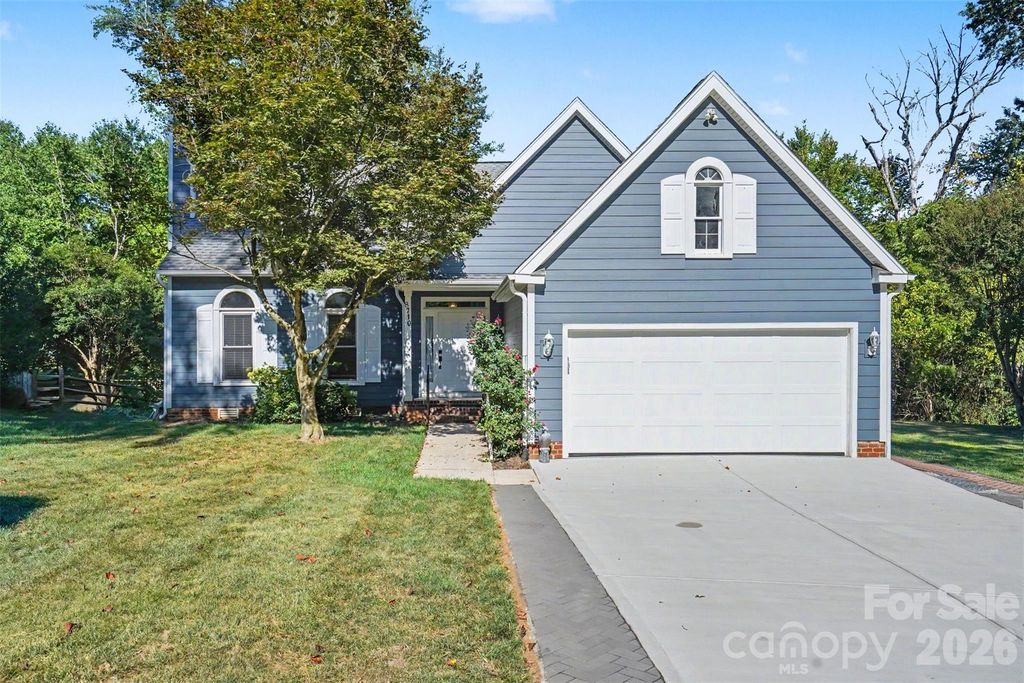 8710 Twin Trail Drive, Huntersville, NC 28078