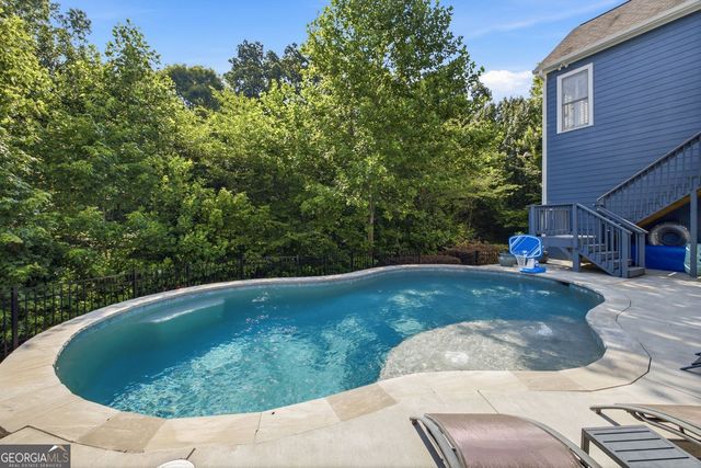 7327 Rocking Chair Lane, Hoschton, GA 30548
