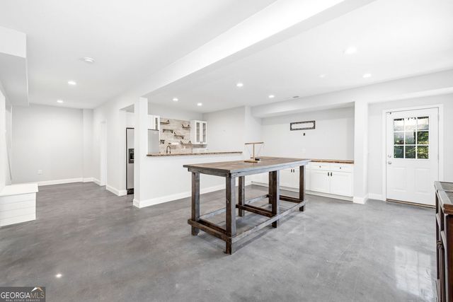 7327 Rocking Chair Lane, Hoschton, GA 30548