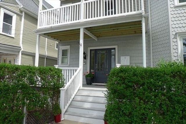 65 Sagamore 1, Boston, MA 02125