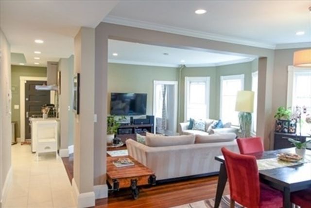 65 Sagamore 1, Boston, MA 02125