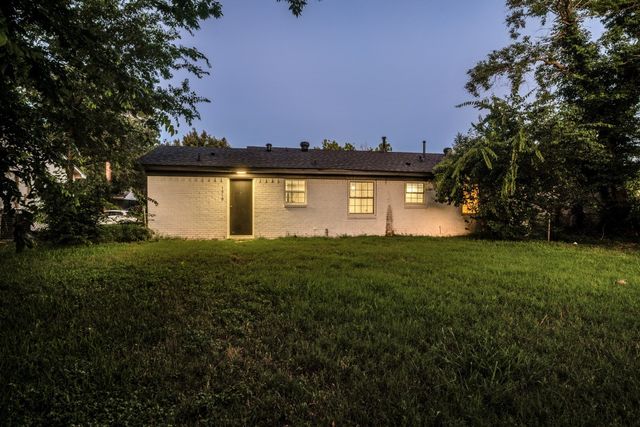 1319 Eastern Heights Drive, Mesquite, TX 75149