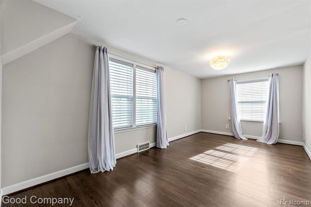 317 Wesley Street, Rochester, MI 48307