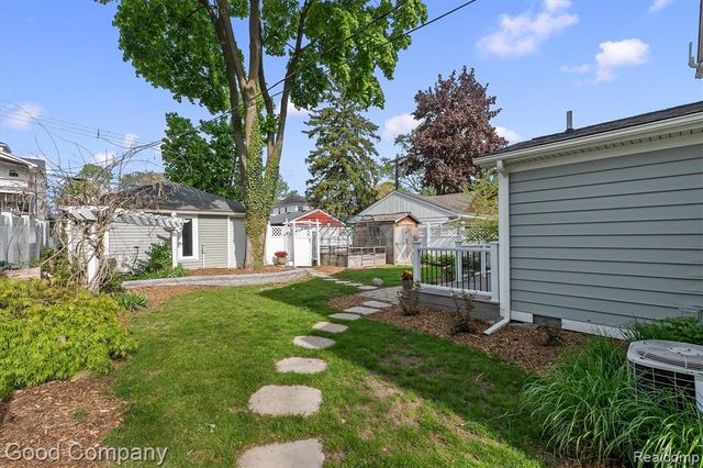 317 Wesley Street, Rochester, MI 48307