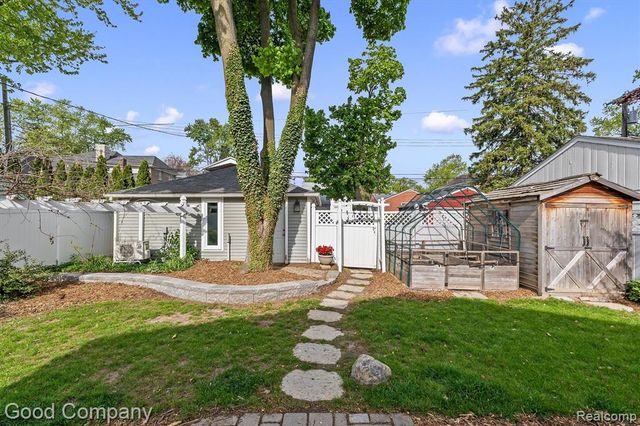 317 Wesley Street, Rochester, MI 48307