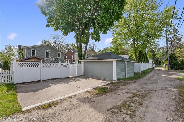 317 Wesley Street, Rochester, MI 48307