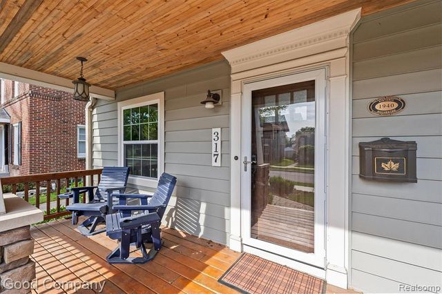 317 Wesley Street, Rochester, MI 48307