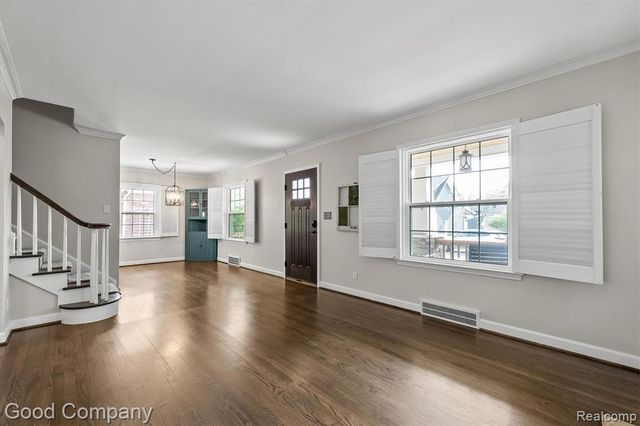 317 Wesley Street, Rochester, MI 48307