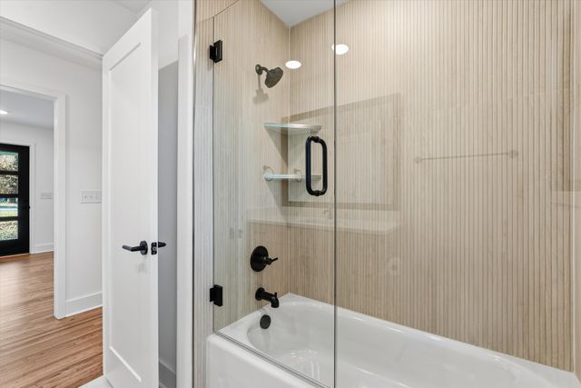 283 Lake Terrace Dr, Hendersonville, TN 37075