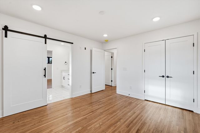 283 Lake Terrace Dr, Hendersonville, TN 37075