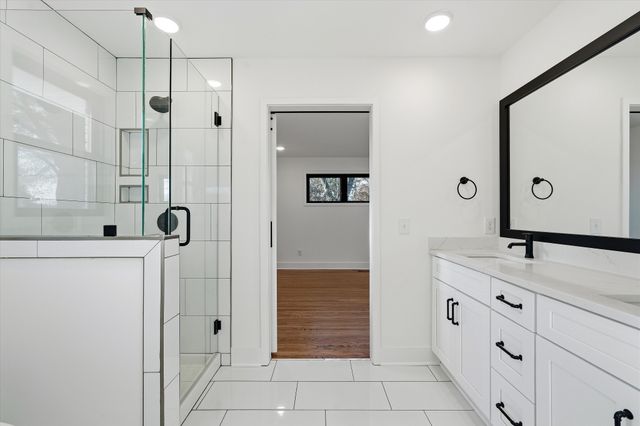 283 Lake Terrace Dr, Hendersonville, TN 37075