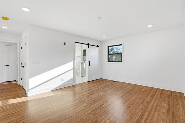 283 Lake Terrace Dr, Hendersonville, TN 37075