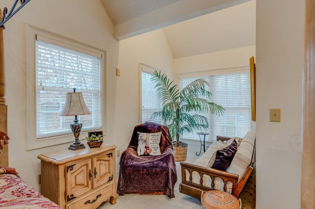 250 Windwood Ln, Hohenwald, TN 38462