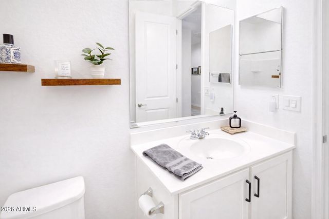 11253 E ULYSSES Avenue, Mesa, AZ 85212