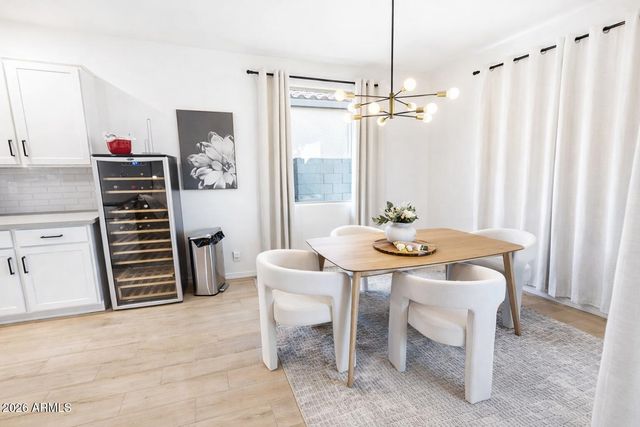 11253 E ULYSSES Avenue, Mesa, AZ 85212