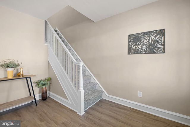 2708 THOMPSON PL, Wilmington, DE 19802