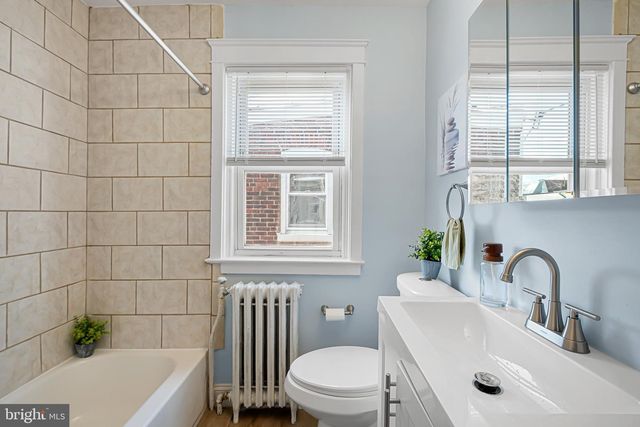 2708 THOMPSON PL, Wilmington, DE 19802