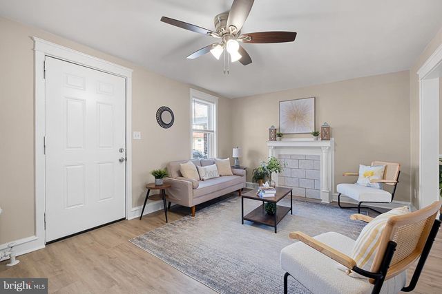 2708 THOMPSON PL, Wilmington, DE 19802