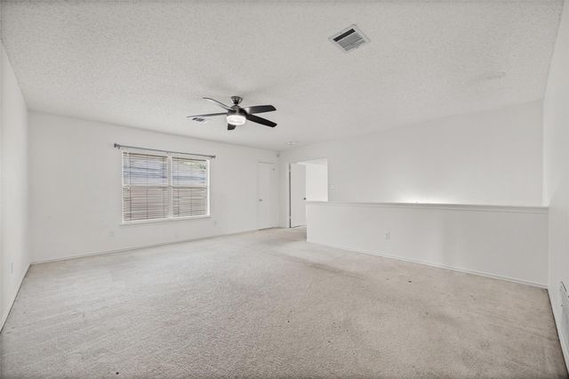 805 Catumet DR, Pflugerville, TX 78660