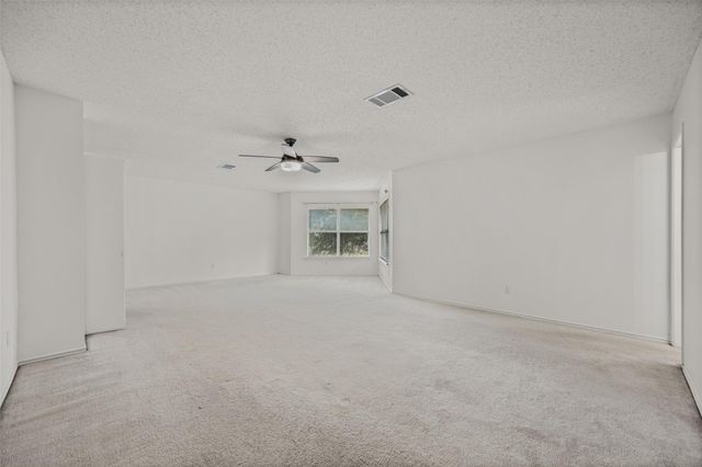 805 Catumet DR, Pflugerville, TX 78660