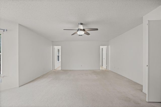 805 Catumet DR, Pflugerville, TX 78660